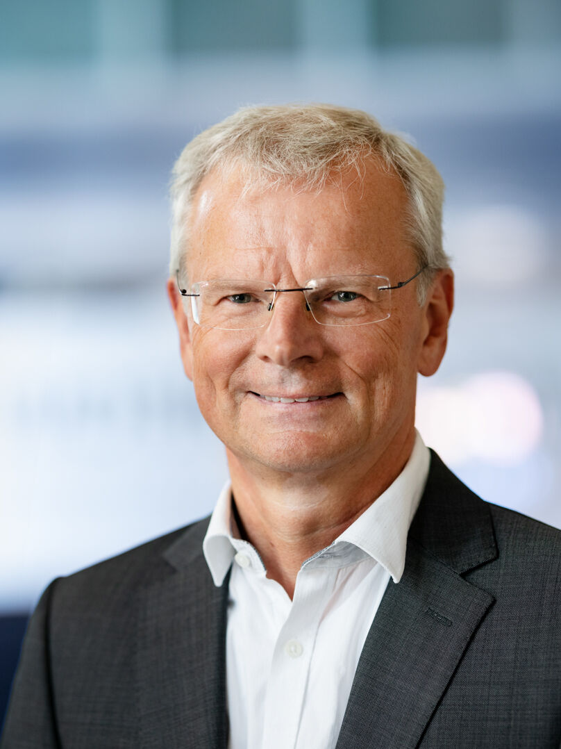 Prof. Dr. jur. Karsten Simoneit